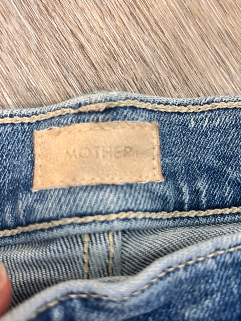 MOTHER  The Tripper Ankle Fray Jeans in Medium Blue Fade - Picture 4 of 4